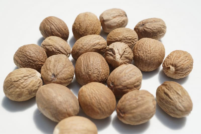 NUTMEG (BUAH PALA)